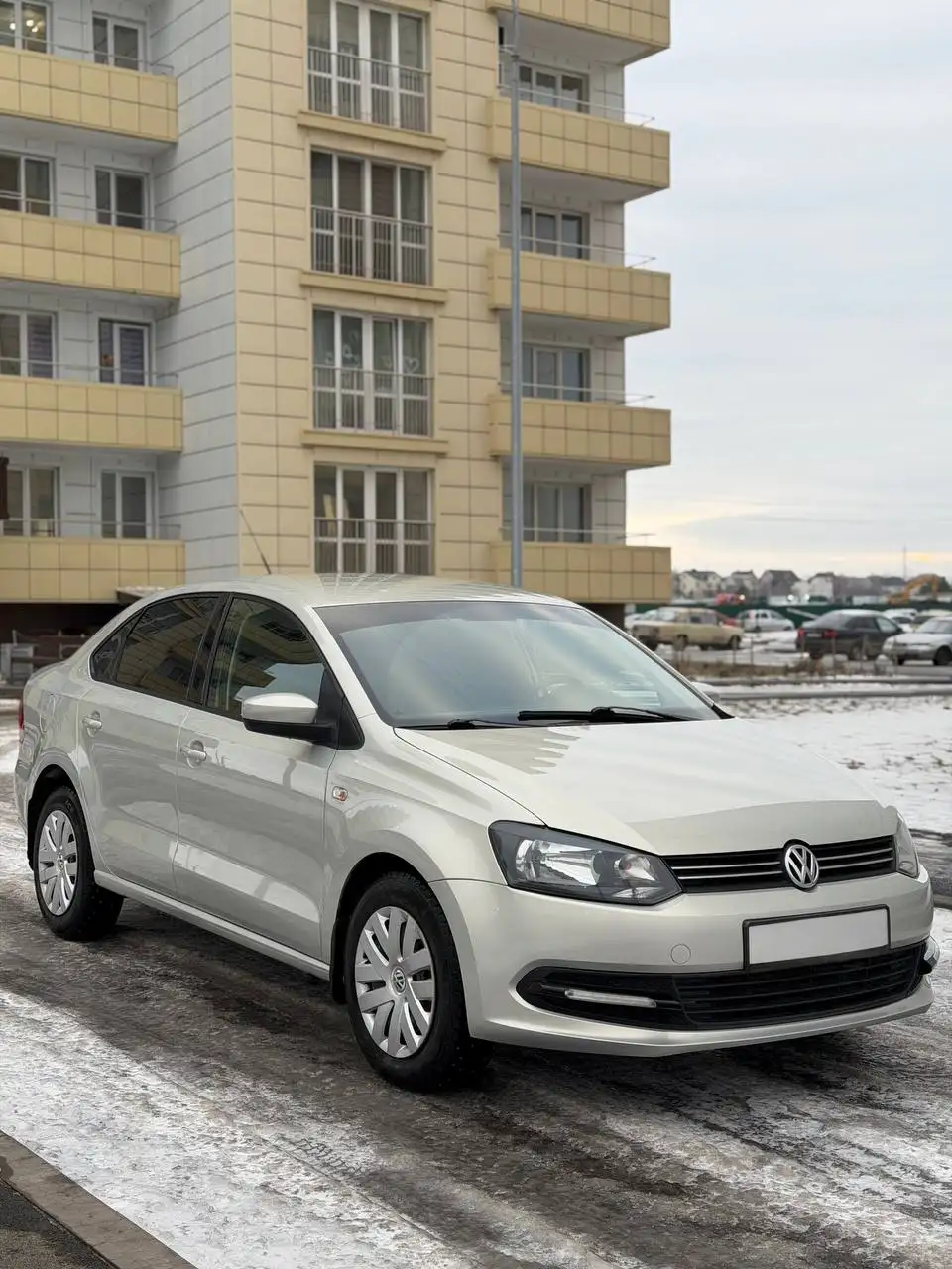 Volkswagen Polo 2012 года в отличном состоянии - Авто в Алчевск