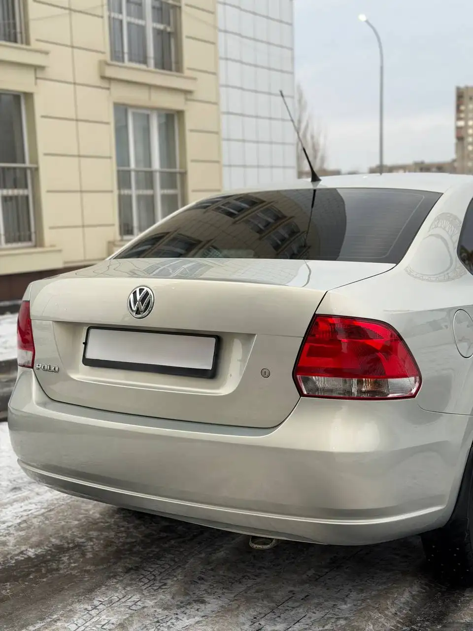 Volkswagen Polo 2012 года в отличном состоянии - Авто в Алчевск