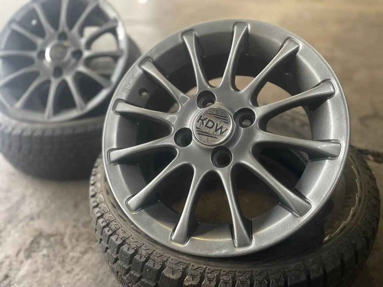 Продажа легкосплавных дисков R13 для ВАЗ - Запчасти (Авто) в Волноваха