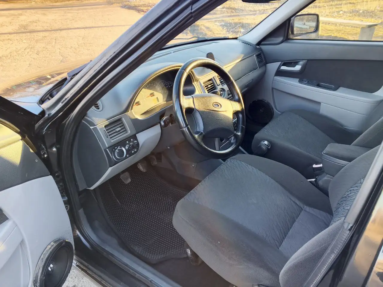 Продам Приору 2009 года на ходу - Легковые автомобили (Авто) в Волноваха