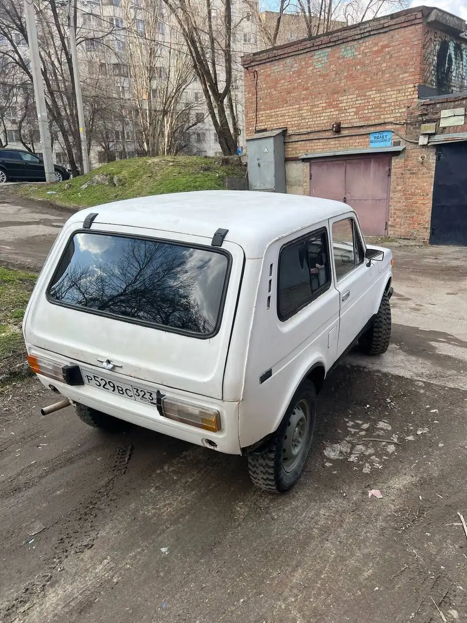 Продам Ниву на полном ходу - Внедорожники (Авто) в Волноваха
