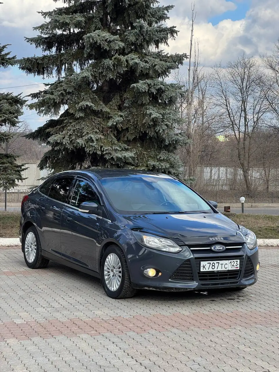 Ford Focus 2011, 2.0 дизель, автомат, 162 000 км - Авто в Донецк