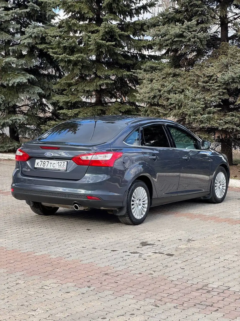 Ford Focus 2011, 2.0 дизель, автомат, 162 000 км - Авто в Донецк