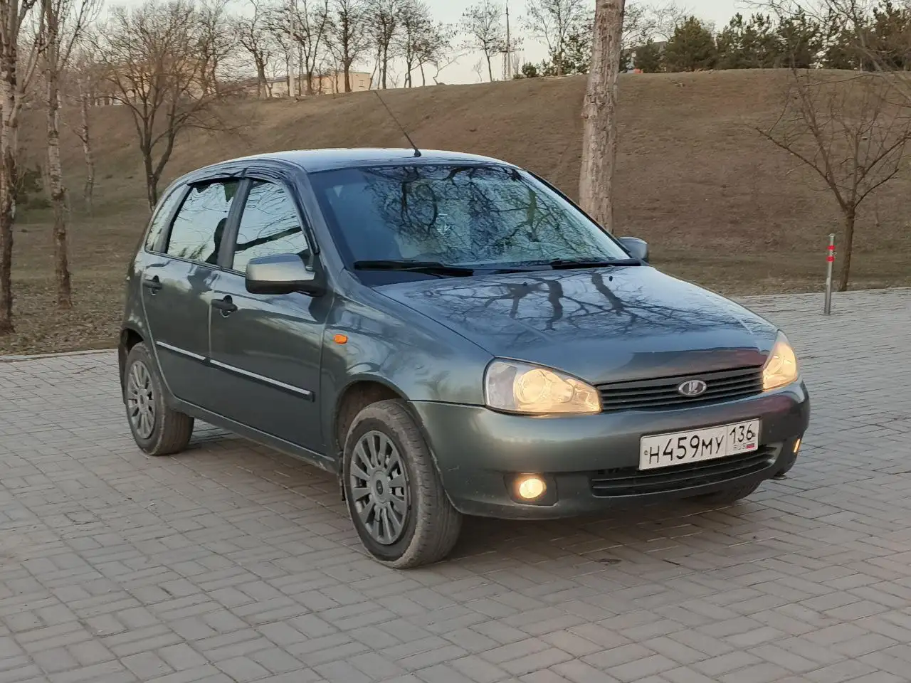 Продажа автомобиля Toyota Corolla в хорошем состоянии - Легковые автомобили (Авто) в Волноваха