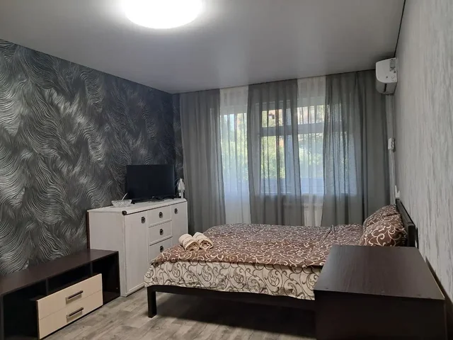 Посуточная аренда квартиры в центре Макеевки - Квартиры в Макеевка