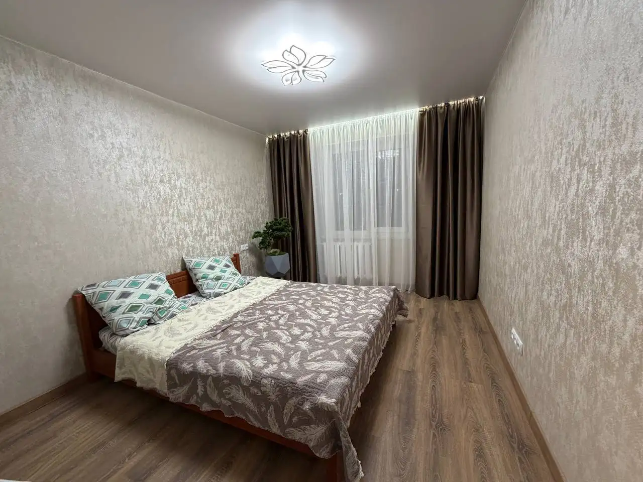 Продажа 2-комнатной квартиры в Макеевке, мкр Зеленый - Квартиры (Недвижимость) в Макеевка