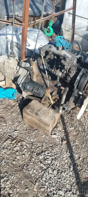 Двигатель Ford Transit 1995 года после капремонта - Двигатели в Волноваха