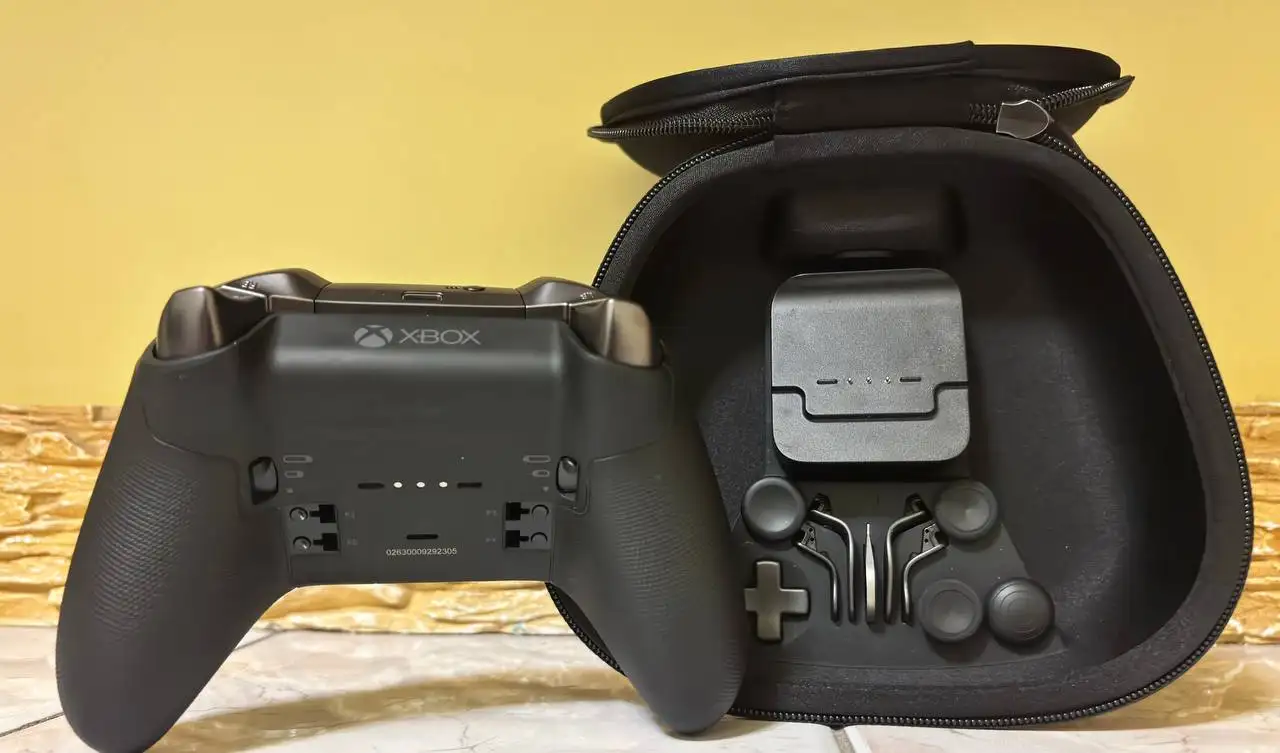 Nintendo Switch OLED 128gb прошитая и Xbox controller elite series 2 - Игровые приставки и аксессуары (Электроника) в Волноваха