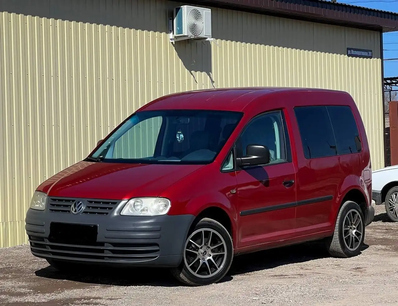Продажа Volkswagen Caddy 2008 года в идеальном состоянии - Легковые автомобили (Авто) в Донецк