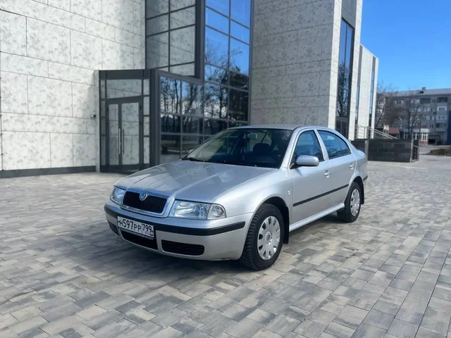 Skoda Octavia Tour 2006 года 1.6 механика, пробег 127000 км - Запчасти для сельхозтехники в Мариуполь