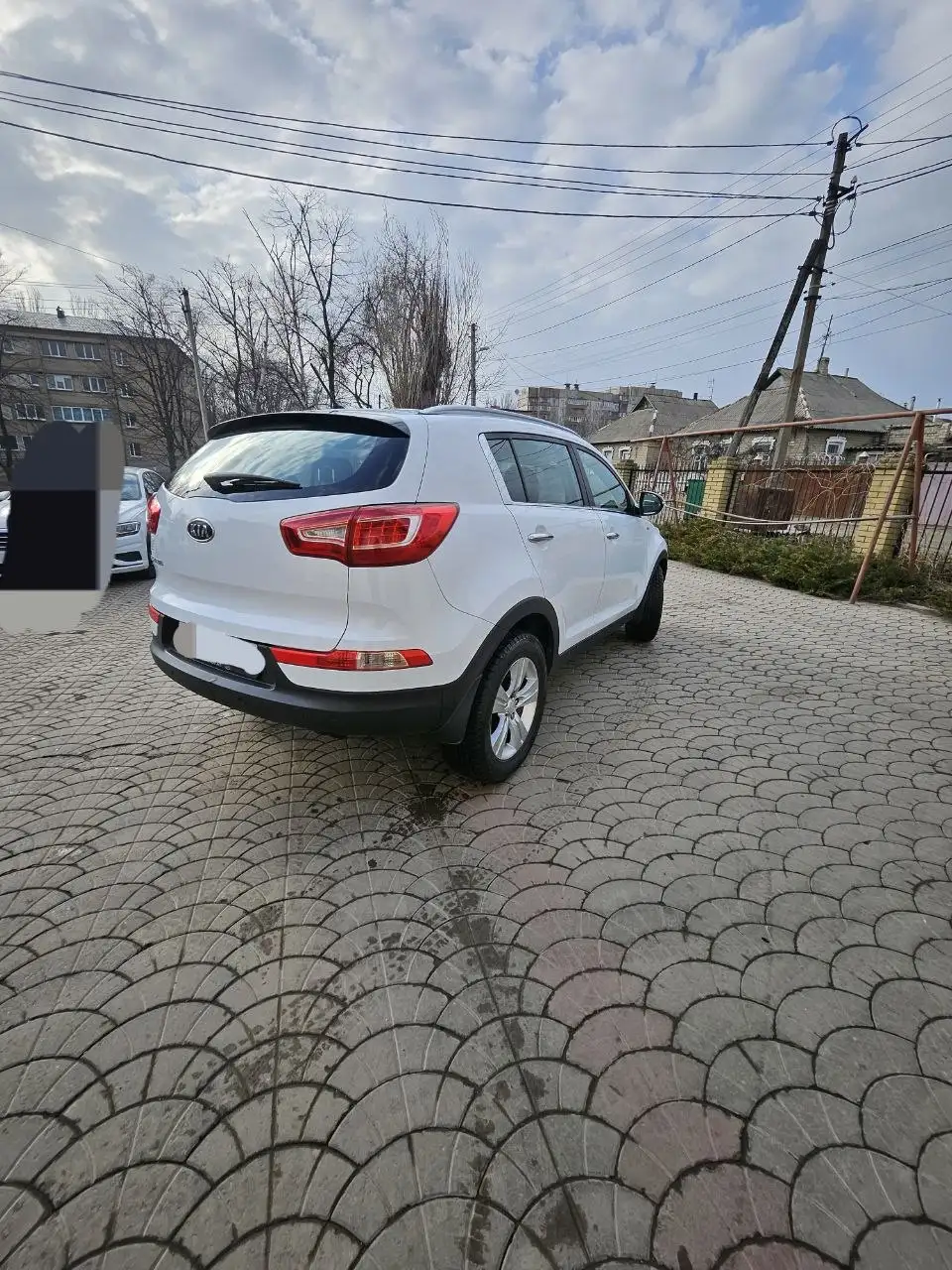 Продажа автомобиля Kia Sportage 2012 года - Кроссоверы/Внедорожники (Авто) в Макеевка