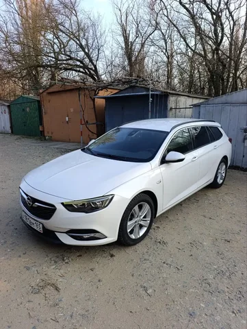 Продажа автомобиля Инсигниа 2019 года - Авто в Мелитополь