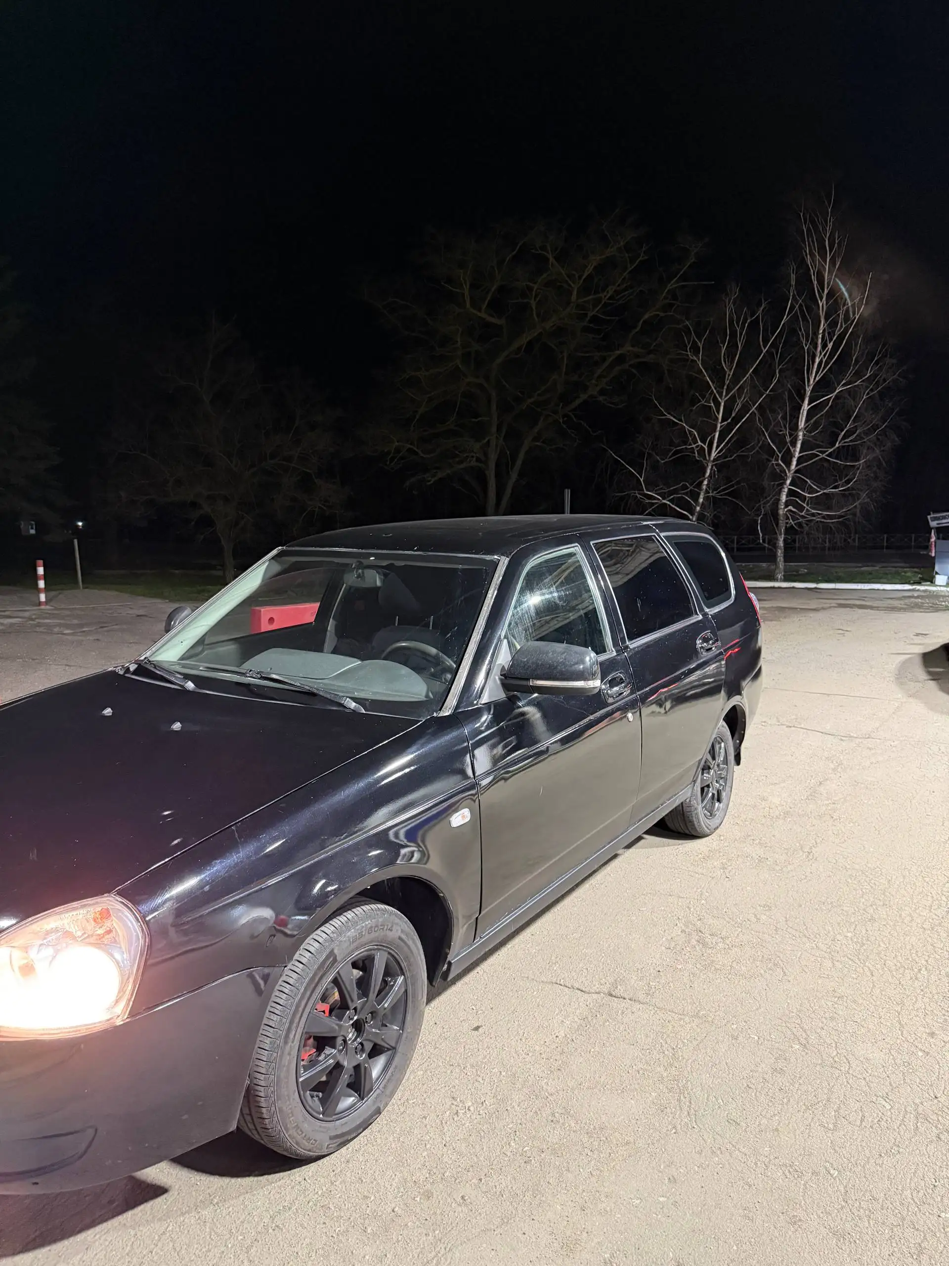 Lada Priora Универсал 2011 года в отличном состоянии - Легковые автомобили (Авто) в Тельманово