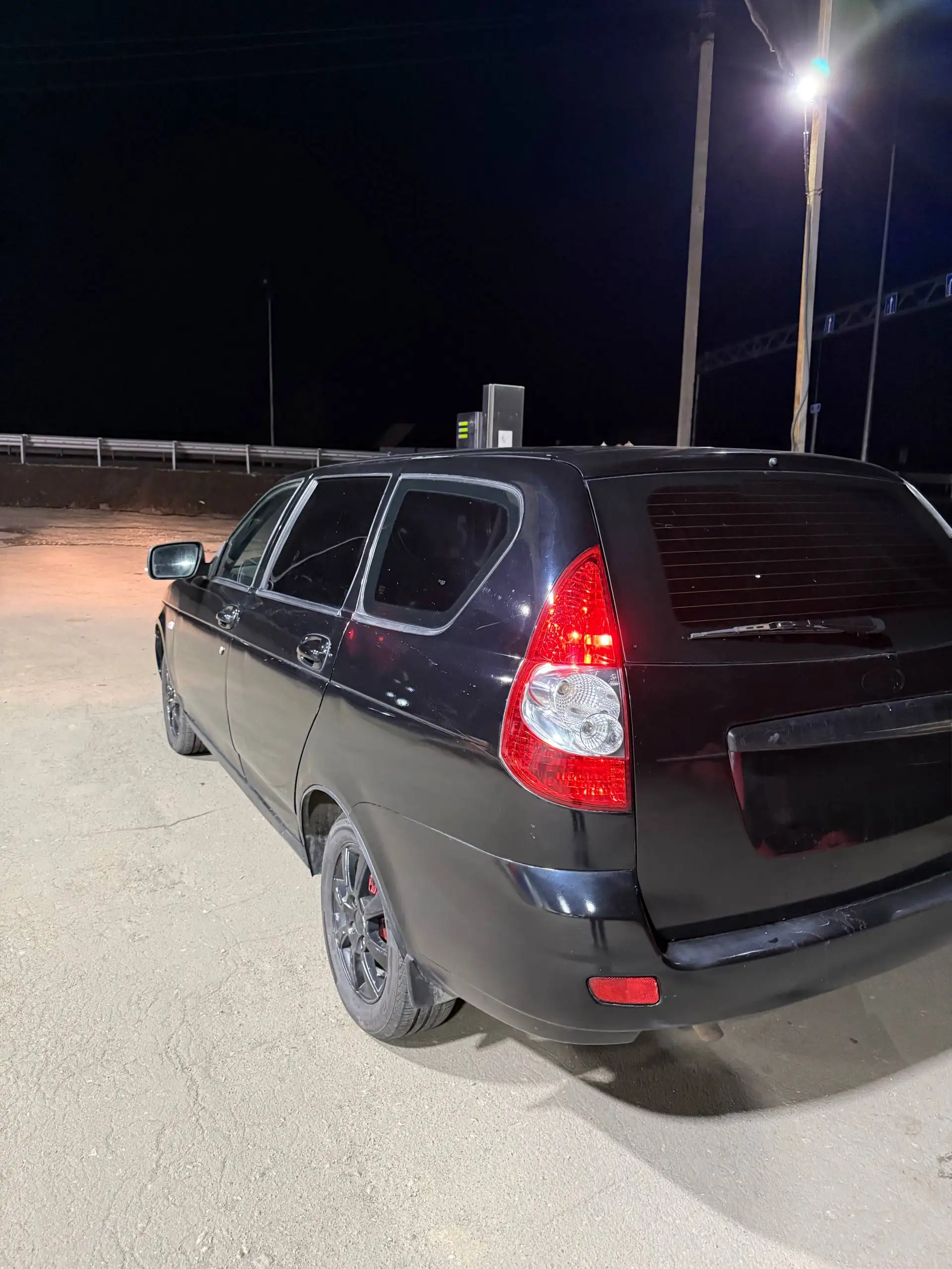 Lada Priora Универсал 2011 года в отличном состоянии - Легковые автомобили (Авто) в Тельманово