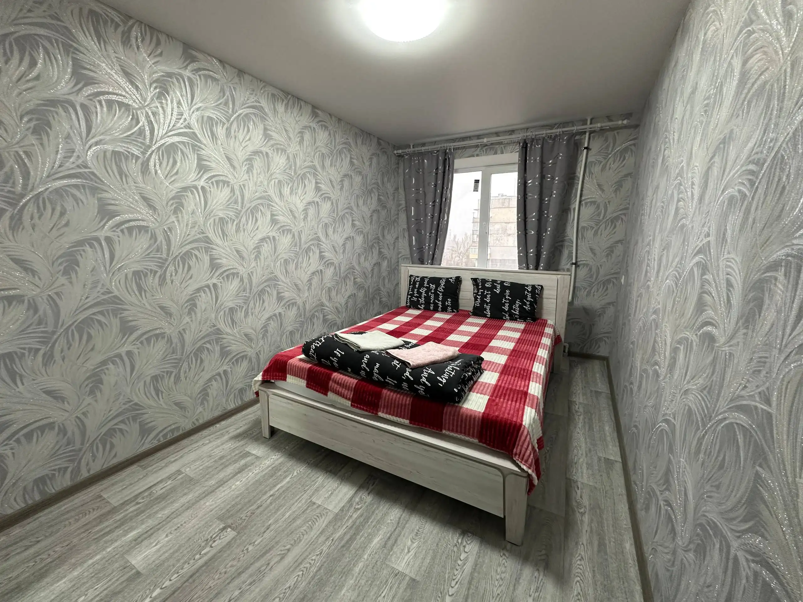 Продается двухкомнатная квартира в Мариуполе - Квартиры (Недвижимость) в Мариуполь