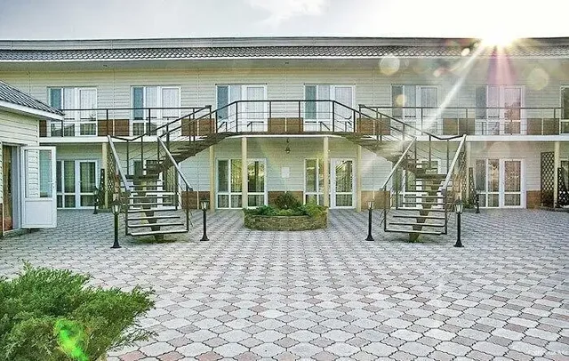 Продажа гостиницы на дальней Косе в Бердянске - Гостиницы в Бердянск