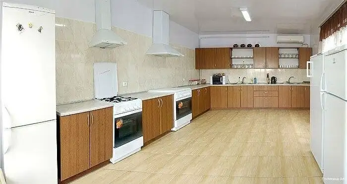 Продажа гостиницы на дальней Косе в Бердянске - Гостиницы (Недвижимость) в Бердянск