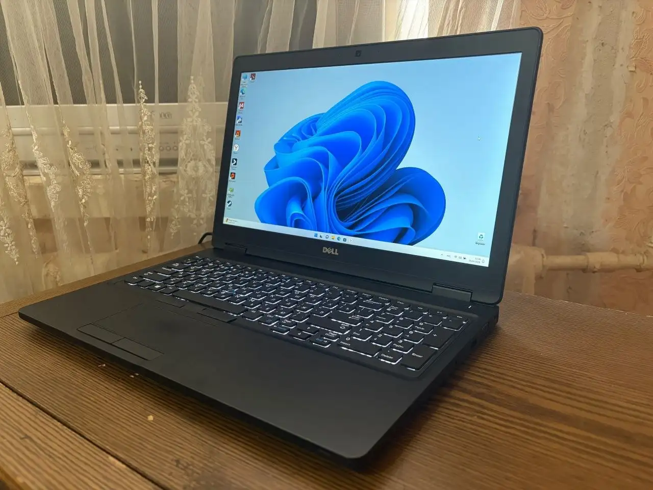 Продам ноутбук Dell бизнес класса с процессором i7 и видеокартой NVIDIA - Ноутбуки (Электроника) в Енакиево