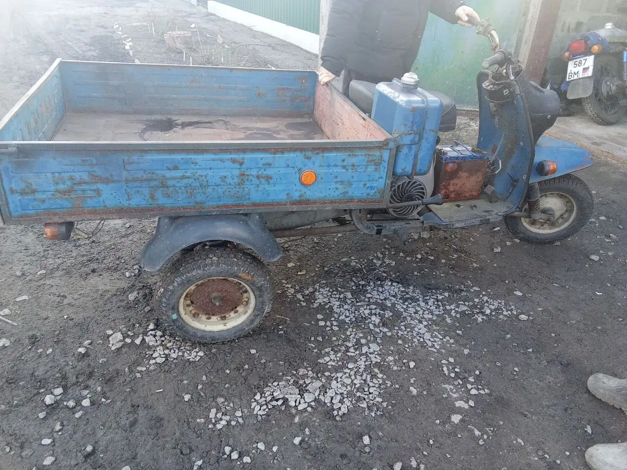 Продажа мотороллера Муравей в Донецке - Мотоциклы и скутеры (Авто) в Донецк