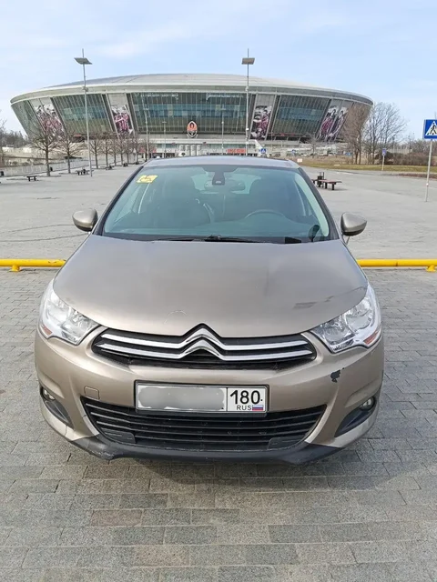 Продам Citroen C4 2012 года, 1.6, АКПП - Мотоциклы и скутеры в Донецк