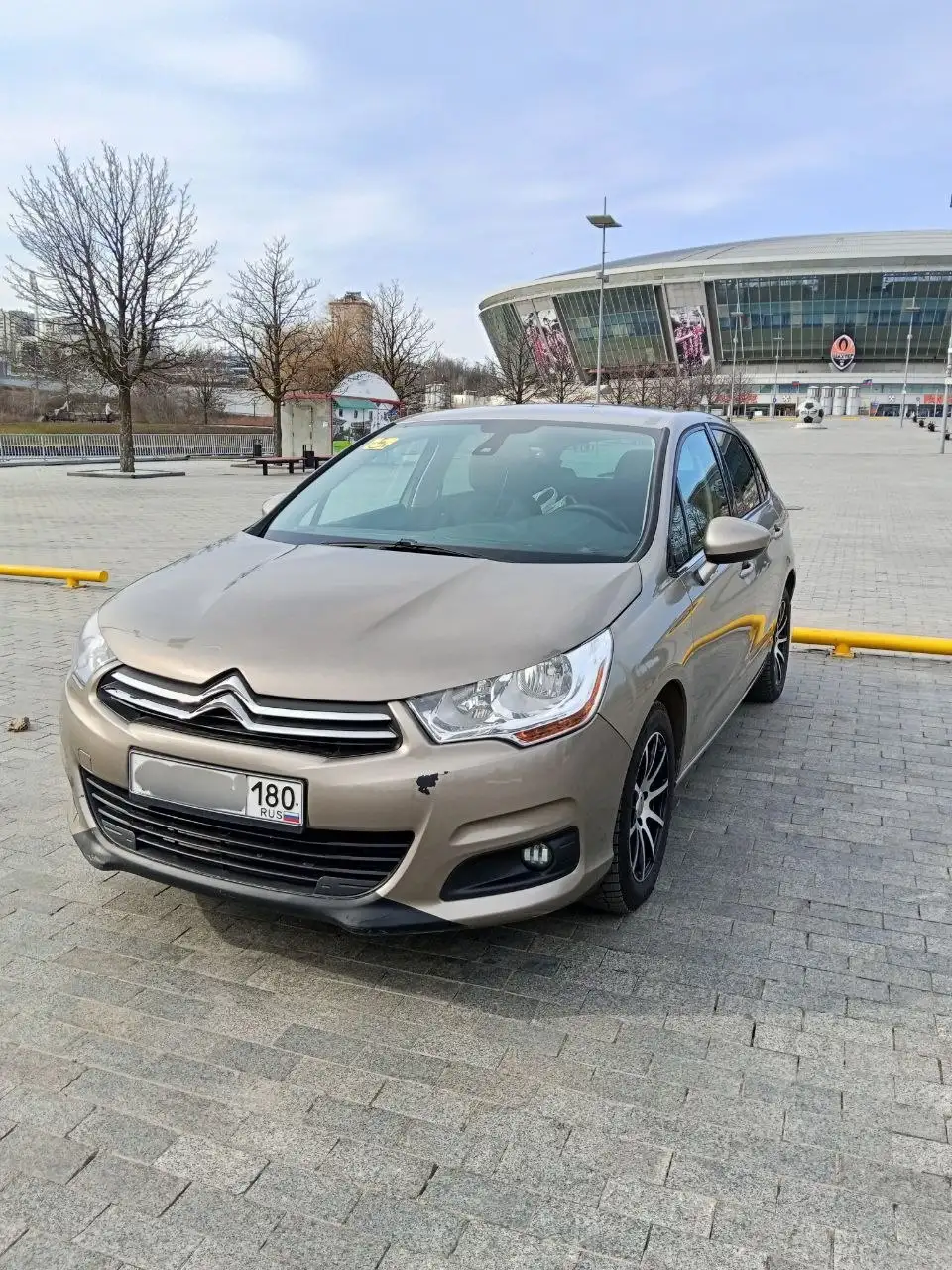Продам Citroen C4 2012 года, 1.6, АКПП - Авто в Донецк