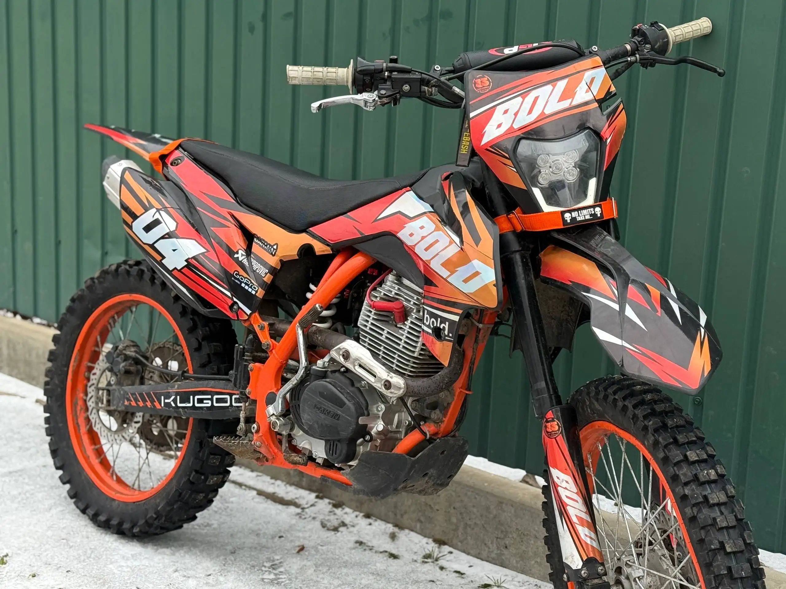 Продажа эндуро мотоцикла 300 кубов - Авто в Волноваха