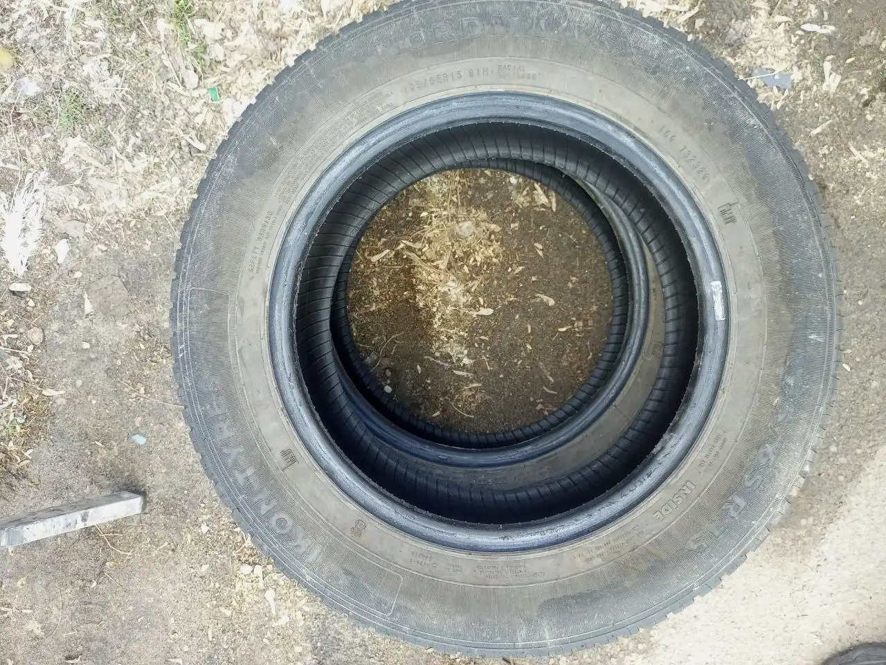 Продажа б/у зимних шин Nordman ikon tyres 195/65 r15 - Шины и диски (Авто) в Горловка