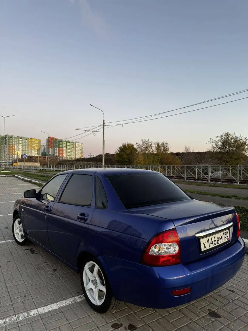 Продажа Лады Приоры 2010 г.в. в цвете Мускари - Авто в Докучаевск