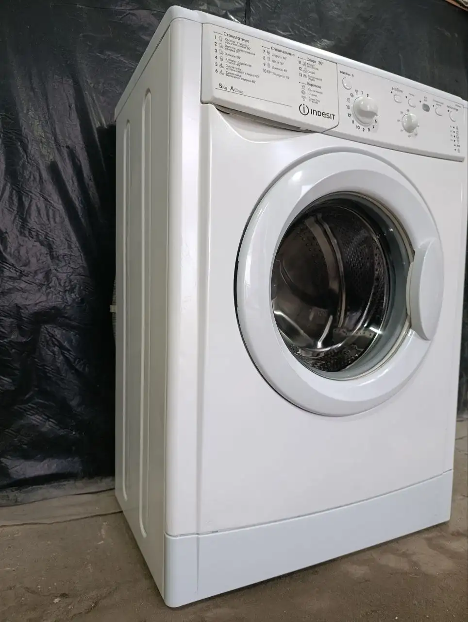 Стиральная машина INDESIT A class 5 кг 800 об/мин - Бытовая техника (Для дома и дачи) в Волноваха