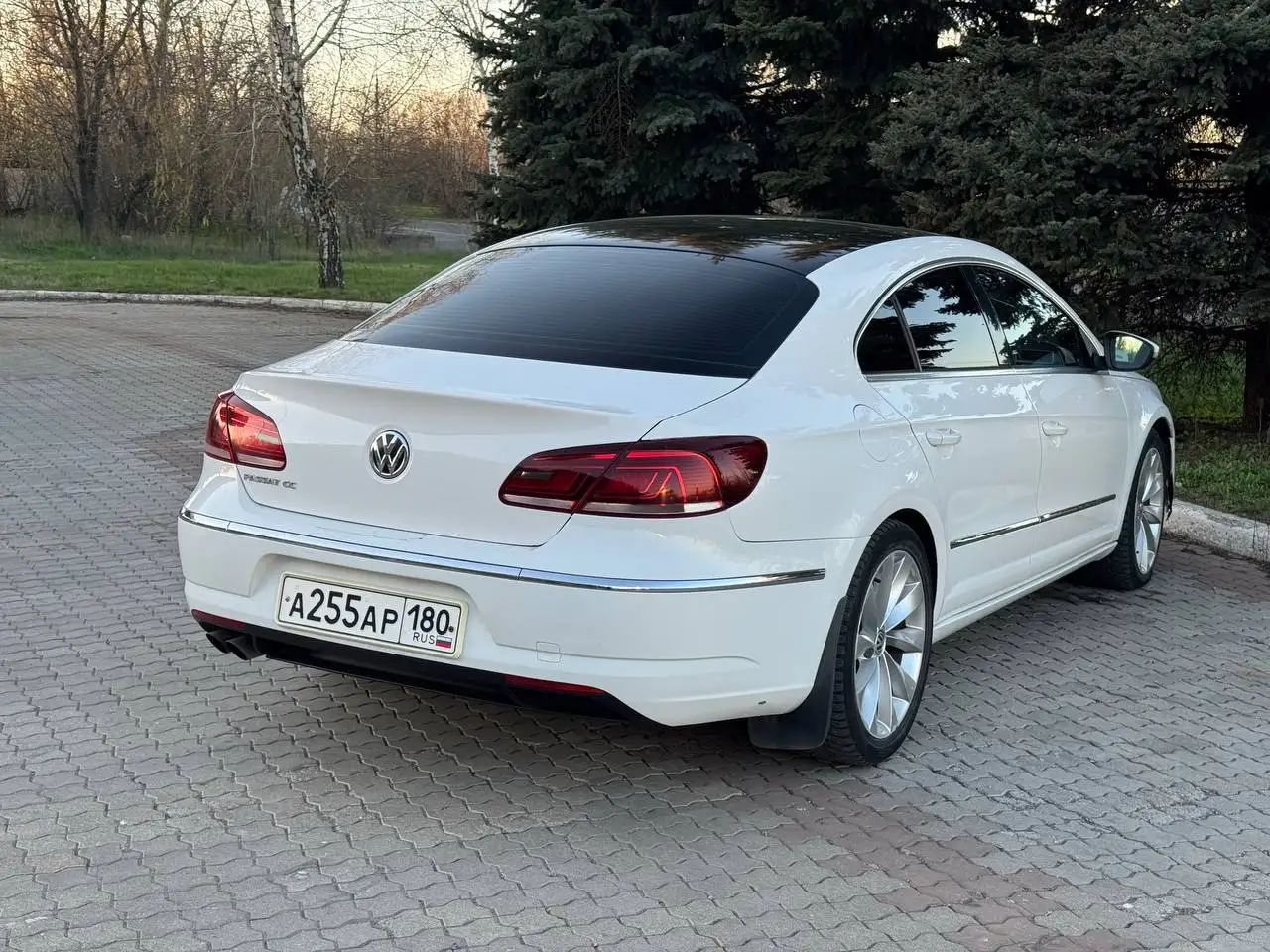 Продажа VW Passat CC 2014 года с пробегом 270000 км - Авто в Харцызск