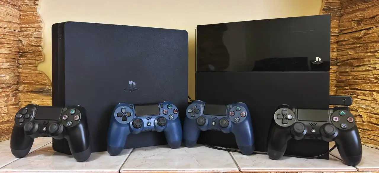 Продажа игровых консолей PlayStation 4, PlayStation 5 и Xbox 360 - Игровые консоли (Электроника) в Волноваха