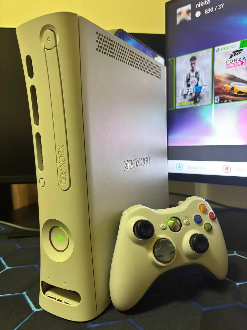 Продажа игровых консолей PlayStation 4, PlayStation 5 и Xbox 360 - Игровые консоли (Электроника) в Волноваха