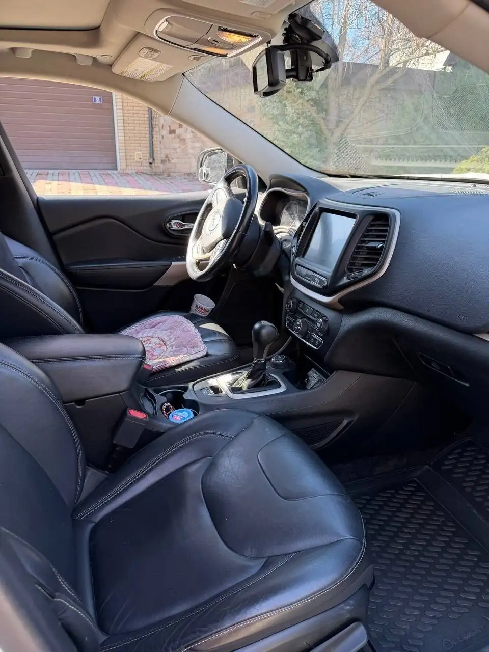 Продажа Jeep Cherokee Limited 2017 года - Авто в Краснодон