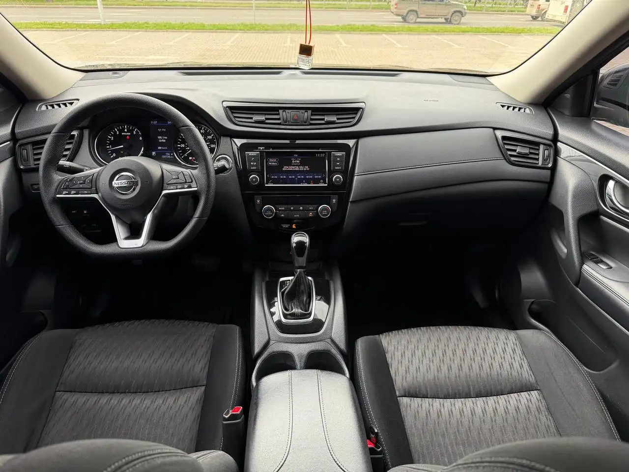 Продам Nissan Rogue (X-Trail) 2018 года - Авто в Волноваха