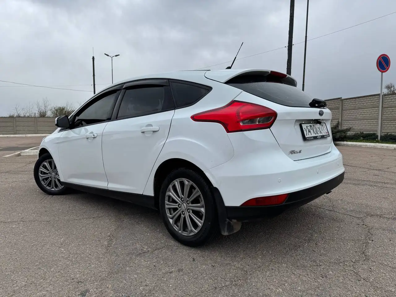 Продажа Ford Focus 3 Рестайлинг 2017 года - Легковые автомобили (Авто) в Донецк