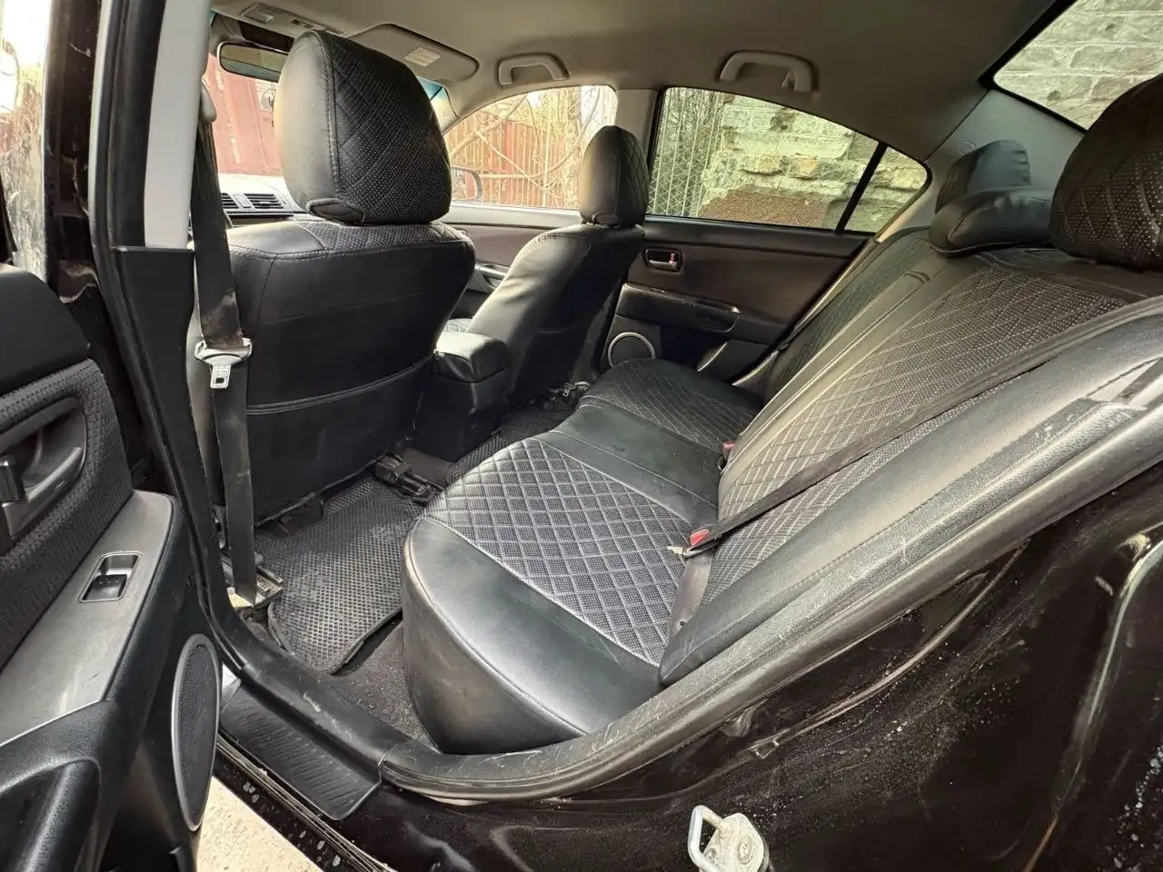 Mazda 3 2.0 MT 2007 года в хорошем состоянии - Легковые автомобили (Авто) в Мариуполь