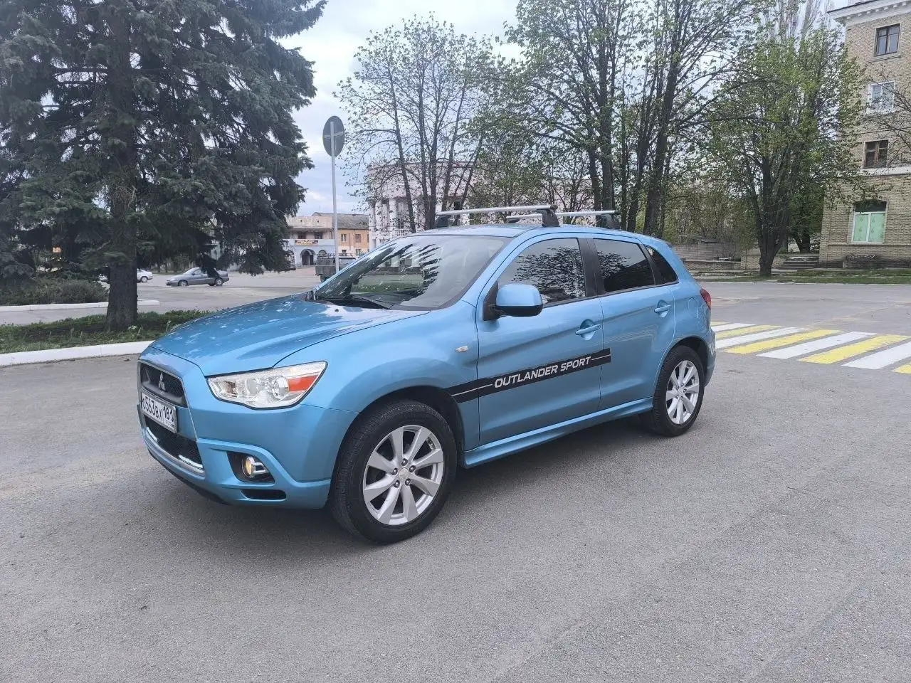 Продам Mitsubishi Outlander ASX SPORT 2011 года - Внедорожники, кроссоверы (Авто) в Стаханов