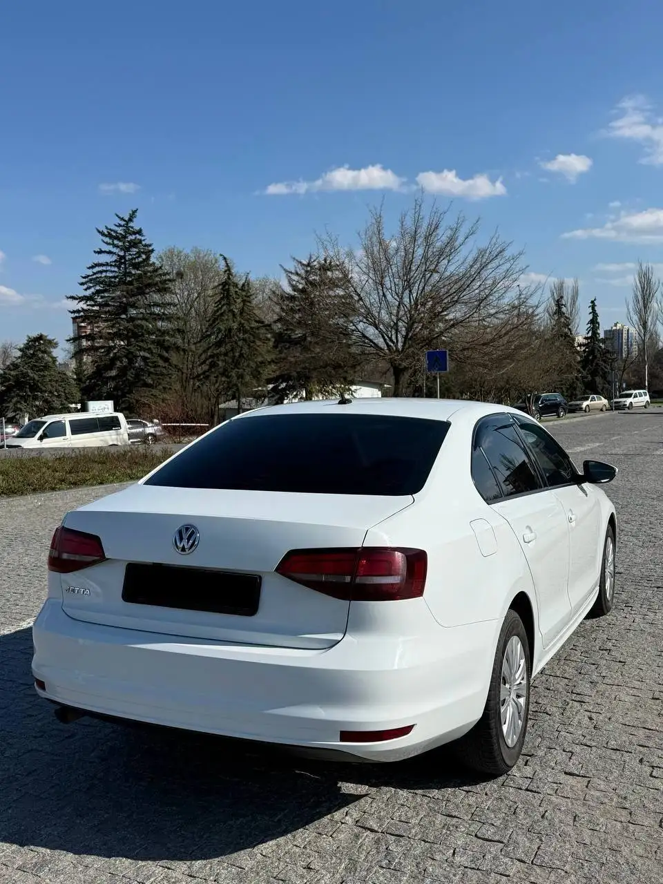 Volkswagen Jetta 6 2016 года в идеальном состоянии - Легковые автомобили (Авто) в Донецк