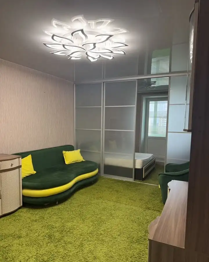 Сдается шикарная просторная однокомнатная квартира