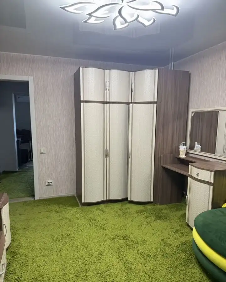 Сдается шикарная просторная однокомнатная квартира