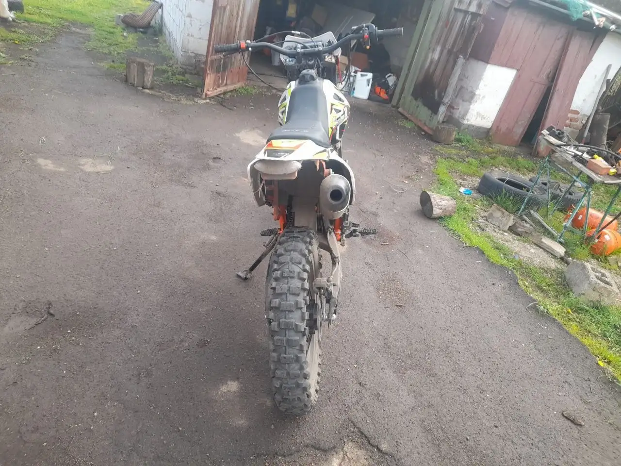 Продам эндуро 300 кубов - Запчасти в Волноваха