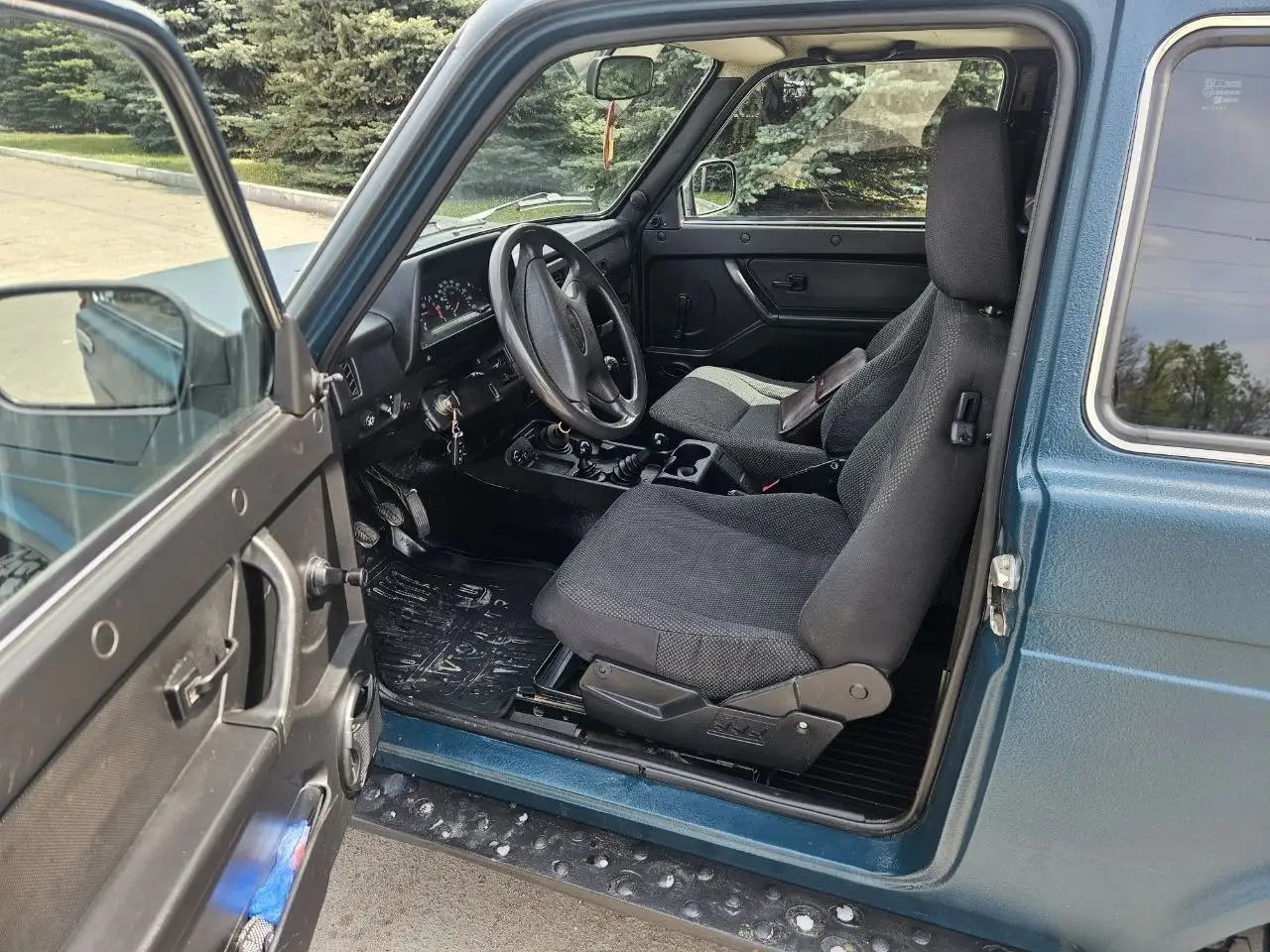 Продам автомобиль 2013 года - Авто в Волноваха