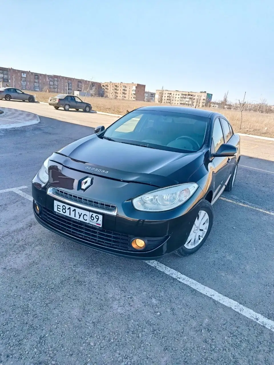 Renault Fluence 2011 - Легковые автомобили (Авто) в Волноваха