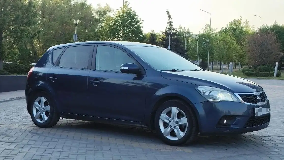 KIA Ceed 1.6 Автомат 2010 Рестайлинг - Легковые автомобили (Авто) в Донецк