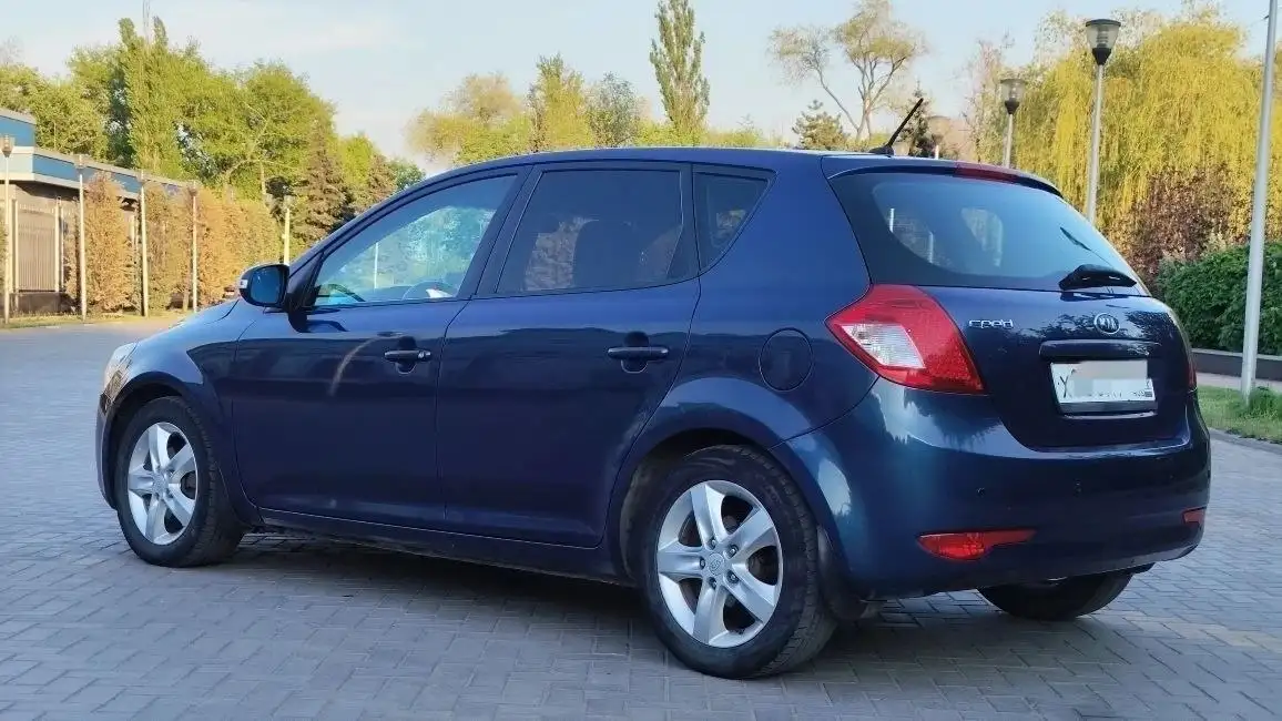 KIA Ceed 1.6 Автомат 2010 Рестайлинг - Легковые автомобили (Авто) в Донецк