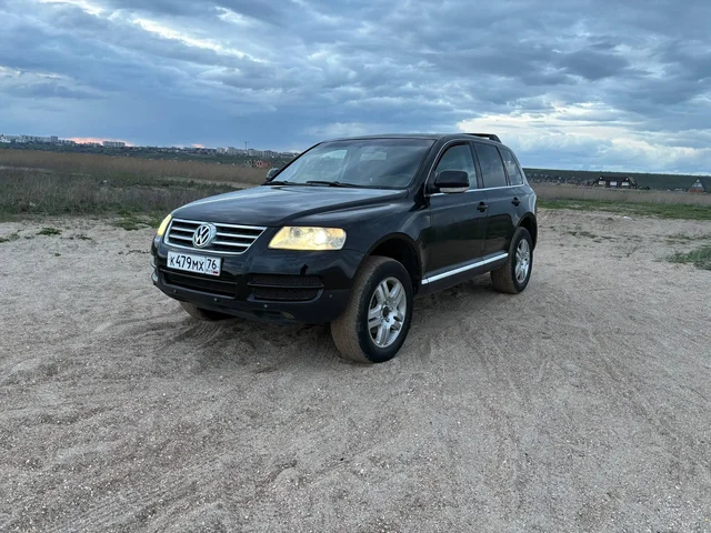 Volkswagen Touareg 2004 - Мотоциклы в Мариуполь