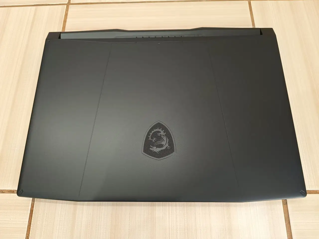 MSI Katana 15 HX B14WGK-226XRU - Ноутбуки (Электроника) в Волноваха