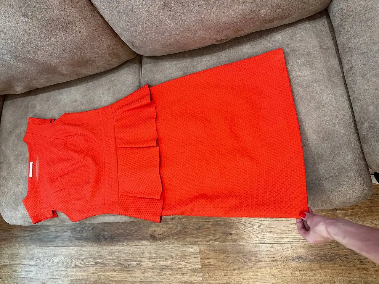 Продам платье, размер 46 - Платья (Одежда) в Волноваха