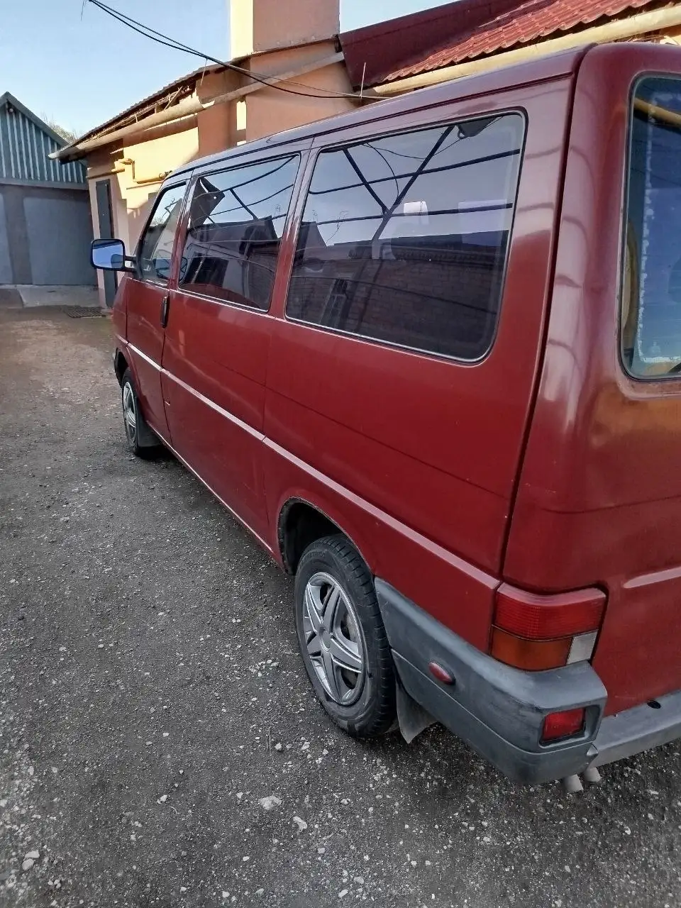 Продажа Volkswagen Transporter 1996 - Пассажирские перевозки (Авто) в Волноваха