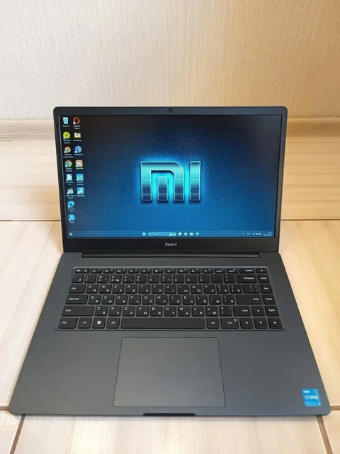 Xiaomi RedmiBook 15 – почти новый, всего 3 цикла заряда - частное объявление в Волноваха